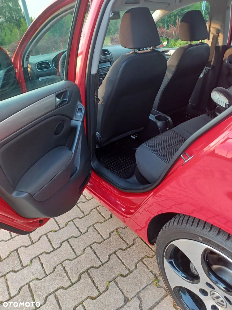 Volkswagen Golf - 17