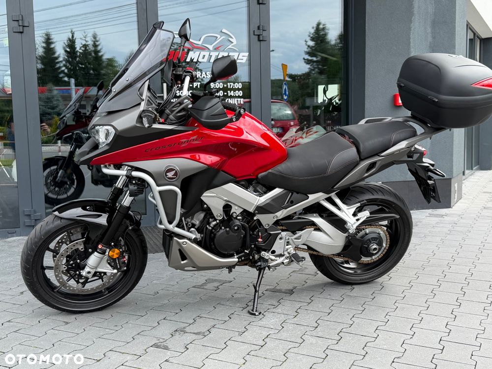 Honda VFR - 29