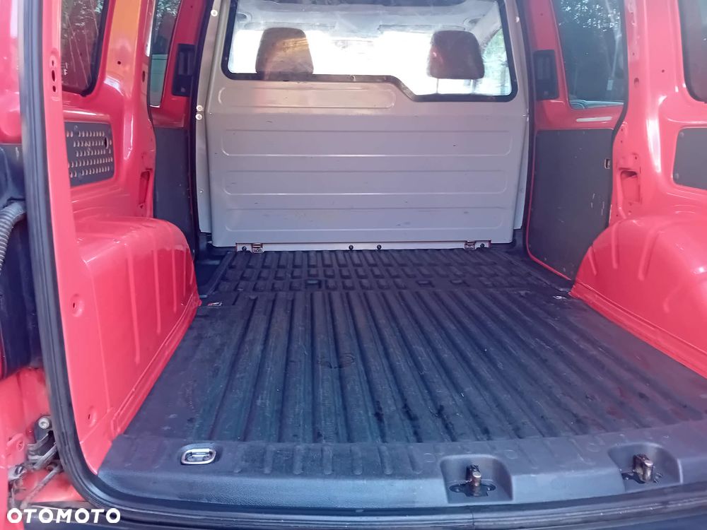 Volkswagen CADDY - 3
