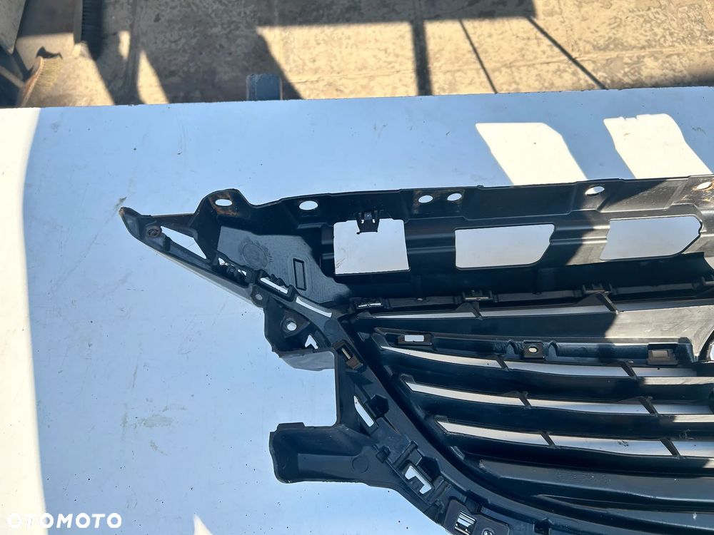 MAZDA 6 VI GJ3 ATRAPA GRILL EMBLEMAT GHP950712 K3006 - 8