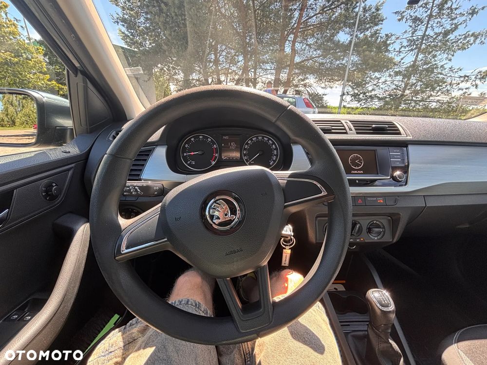 Skoda Fabia 1.0 TSI Ambition - 10