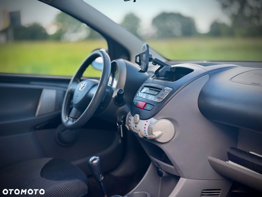 Toyota Aygo Black - 7