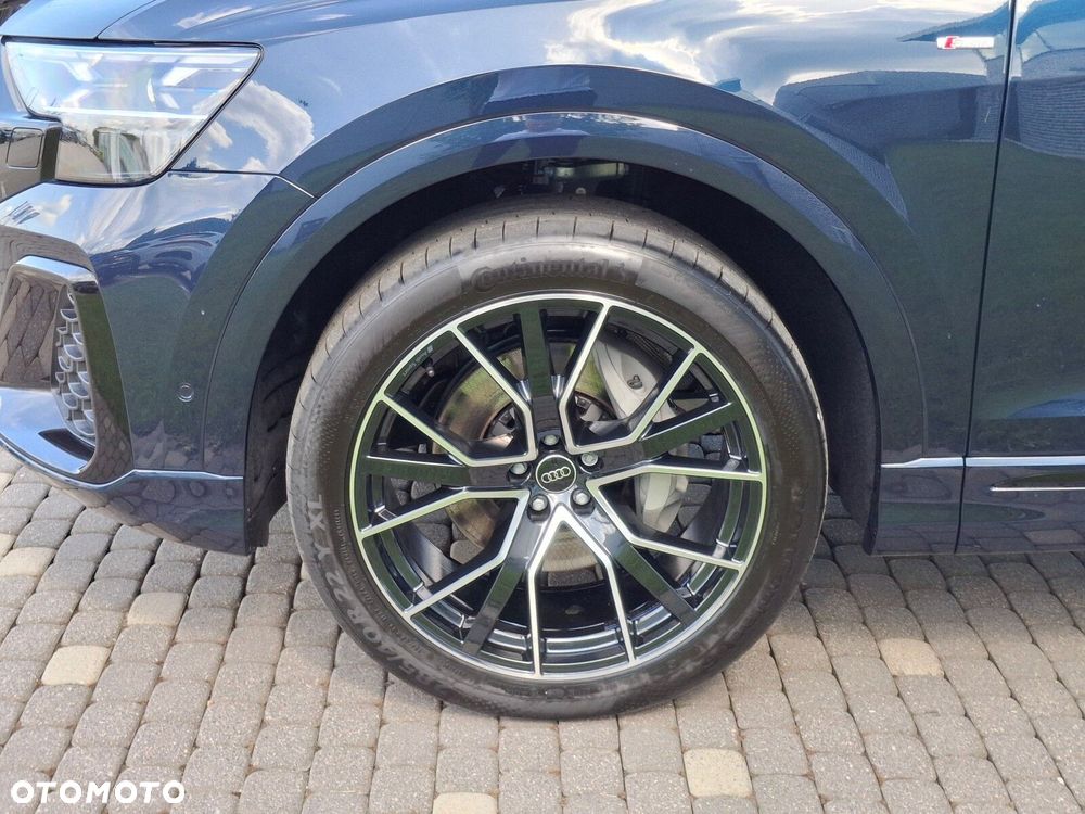 Audi Q8 - 5