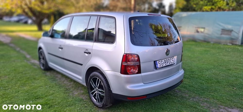 Volkswagen Touran 1.9 TDI DPF Conceptline - 39