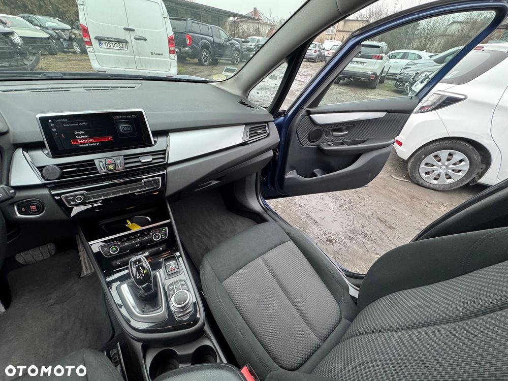 BMW Seria 2 216d GT Sport Line - 8