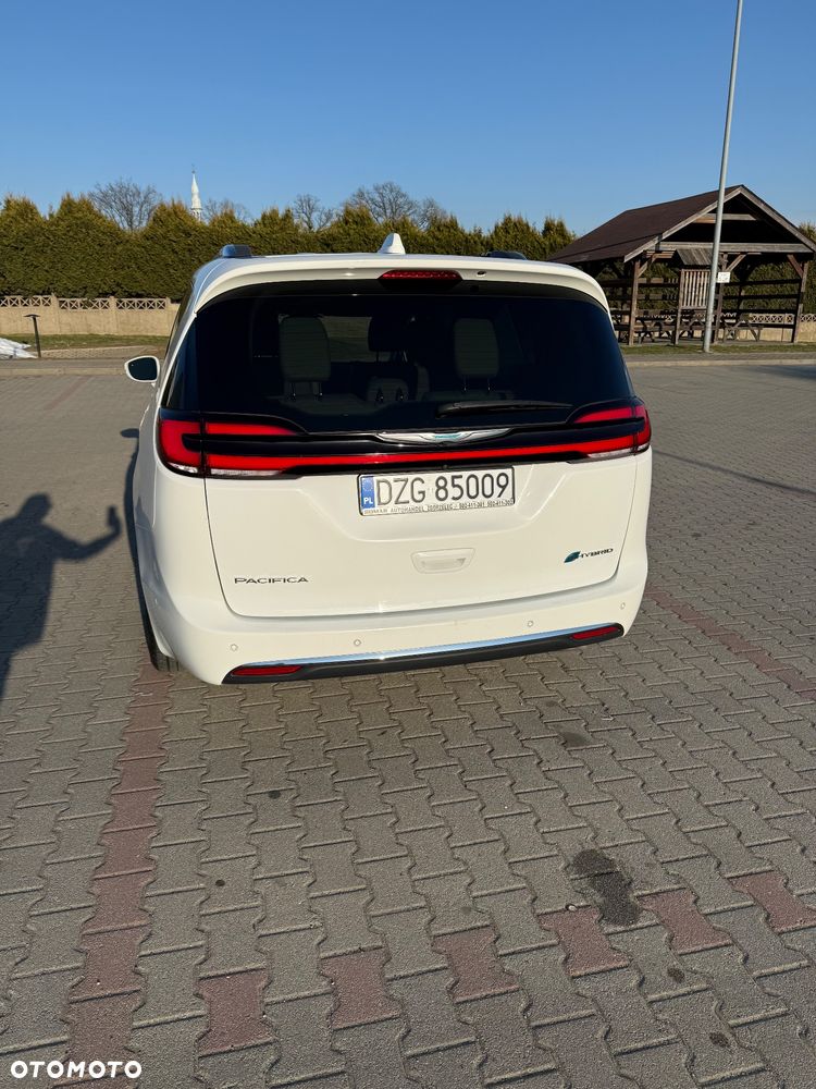Chrysler Pacifica - 9