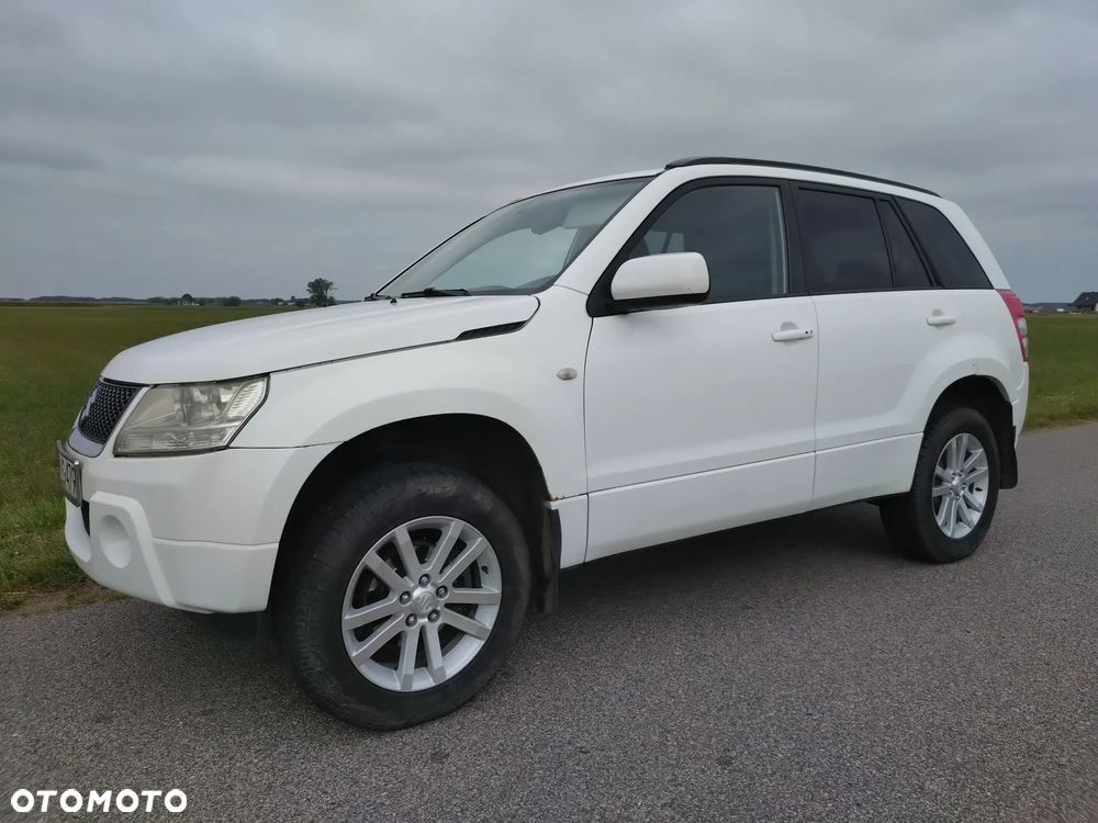Suzuki Grand Vitara 2.0 Comfort - 3