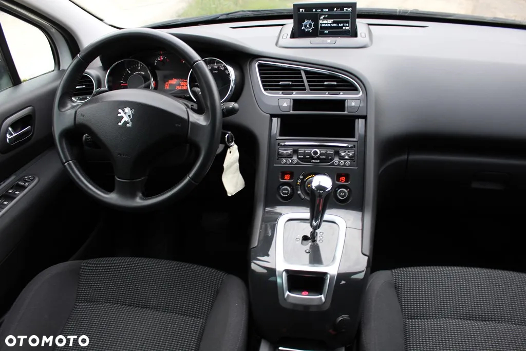 Peugeot 5008 e-HDI FAP 115 EGS6 Stop&Start Business-Line - 11
