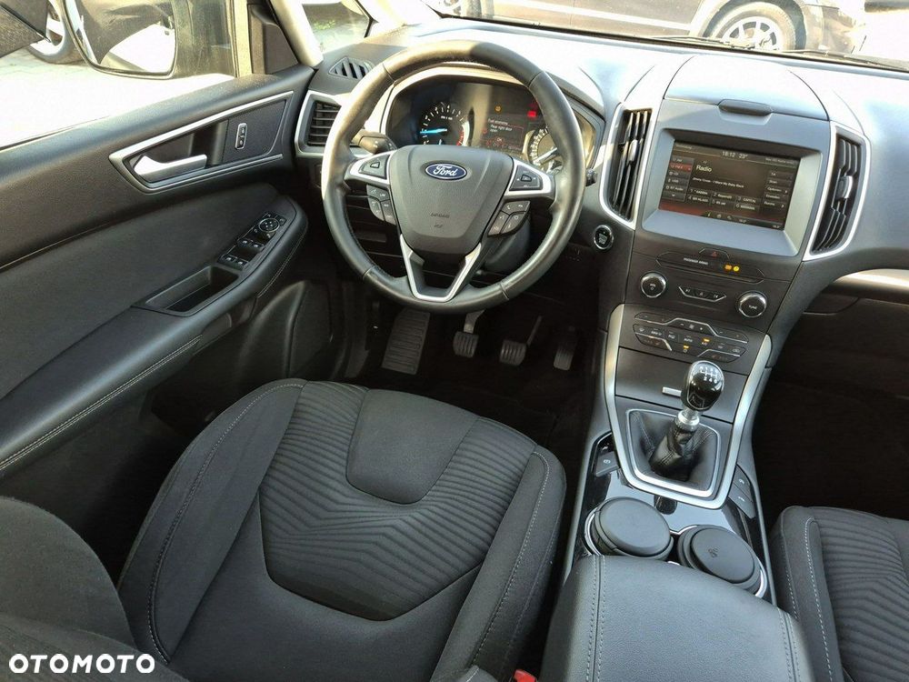 Ford S-Max 1.5 Eco Boost Start-Stopp Titanium - 24