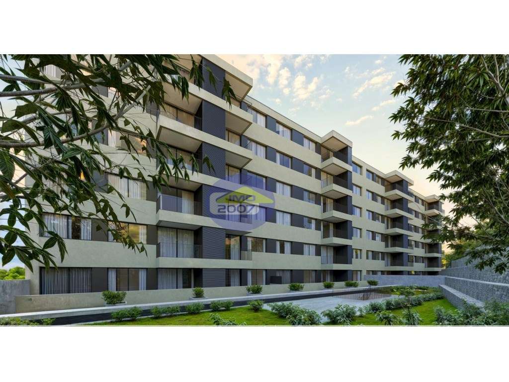 Apartamento T2 com terraço em São João da Madeira - Grande imagem: 2/18