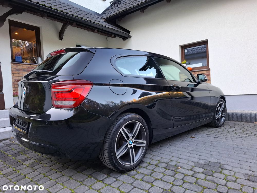 BMW Seria 1 116i Sport Line - 32