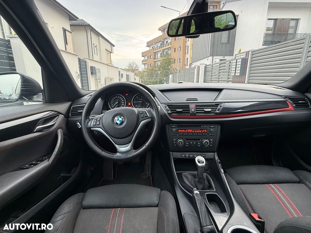 BMW X1 xDrive20d Sport Line - 6