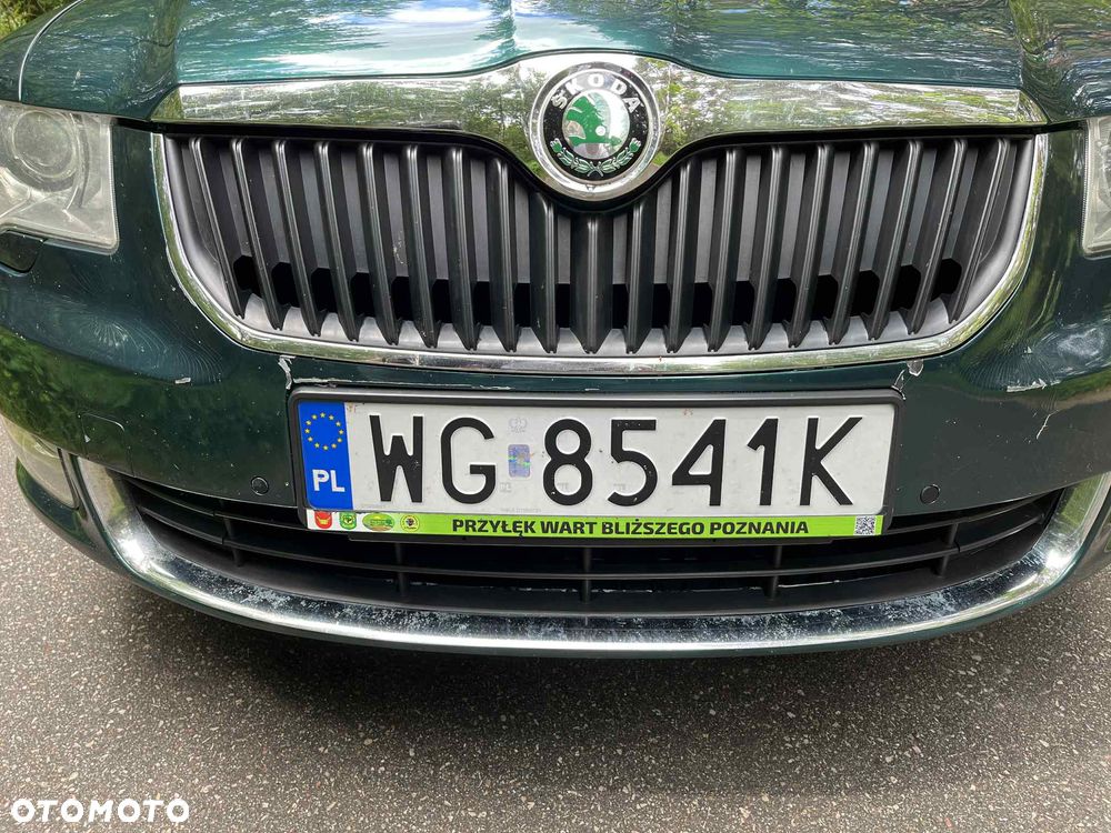 Skoda Superb 2.0 TDI Elegance DSG - 13