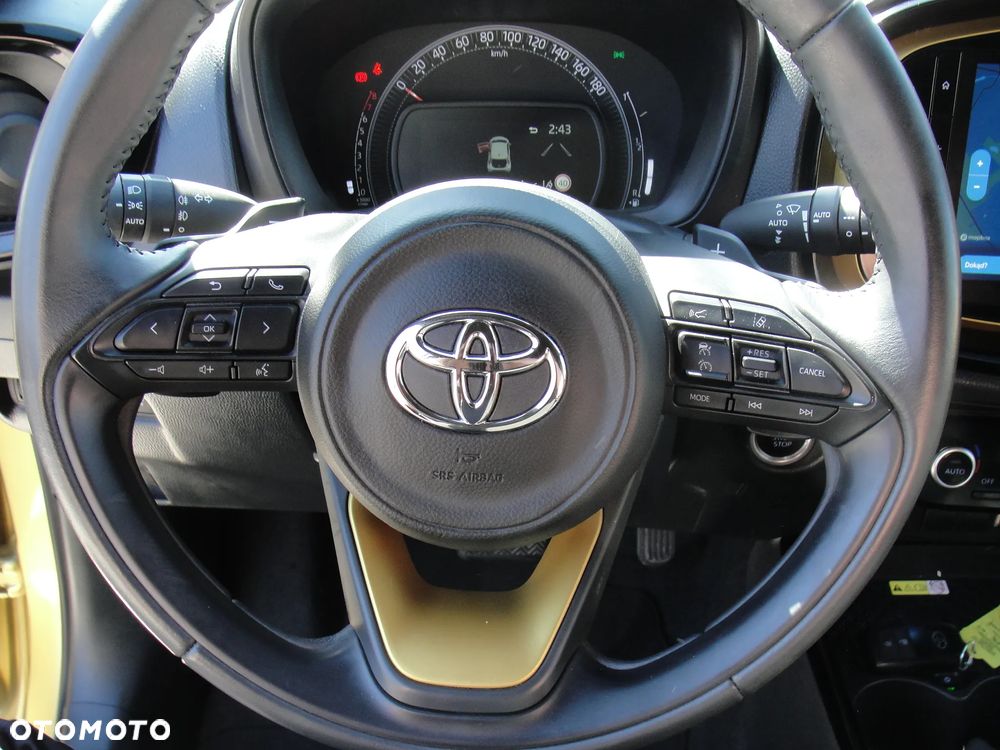 Toyota Aygo X x-shift x-clusive Style Selection - 17