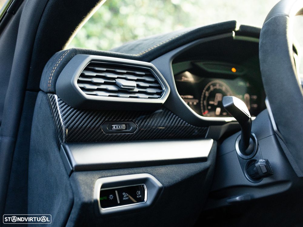 Lamborghini Urus 4.0 V8 Performante - 39