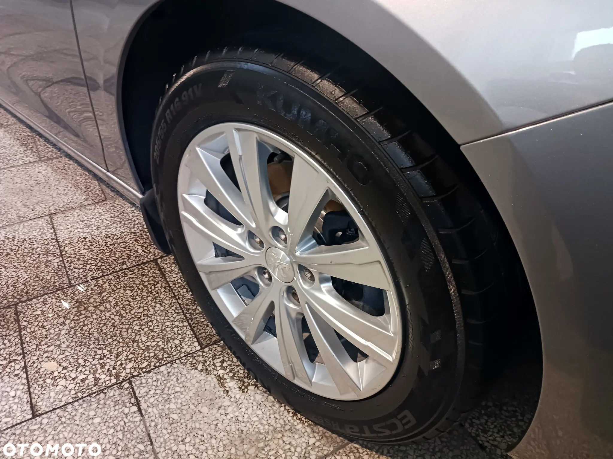 Peugeot 308 SW BlueHDi 130 Stop & Start Allure Pack - 8