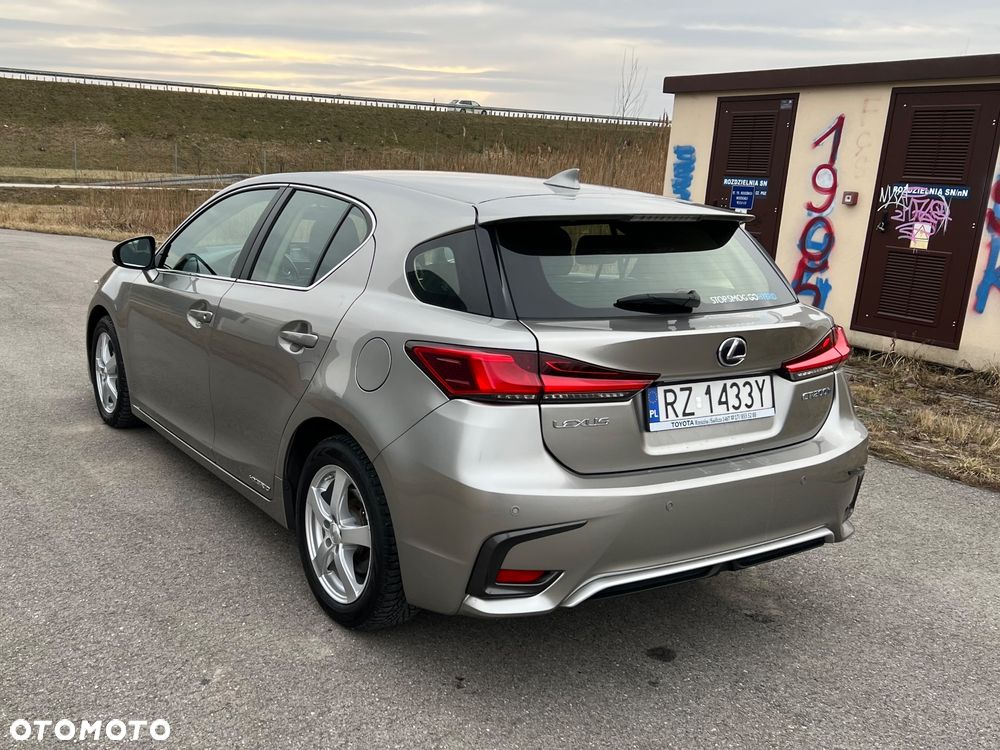 Lexus CT 200h Elegance - 3