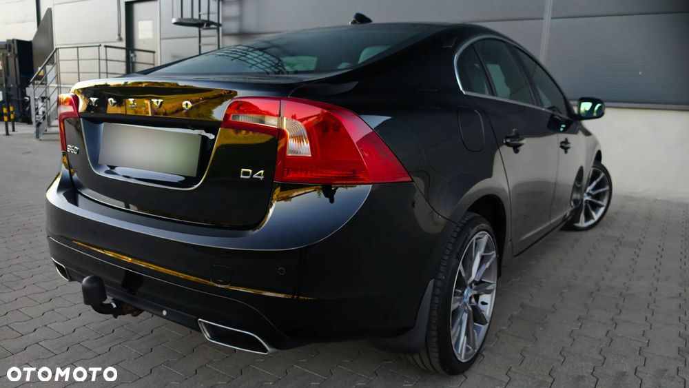 Volvo S60 D4 Summum - 9