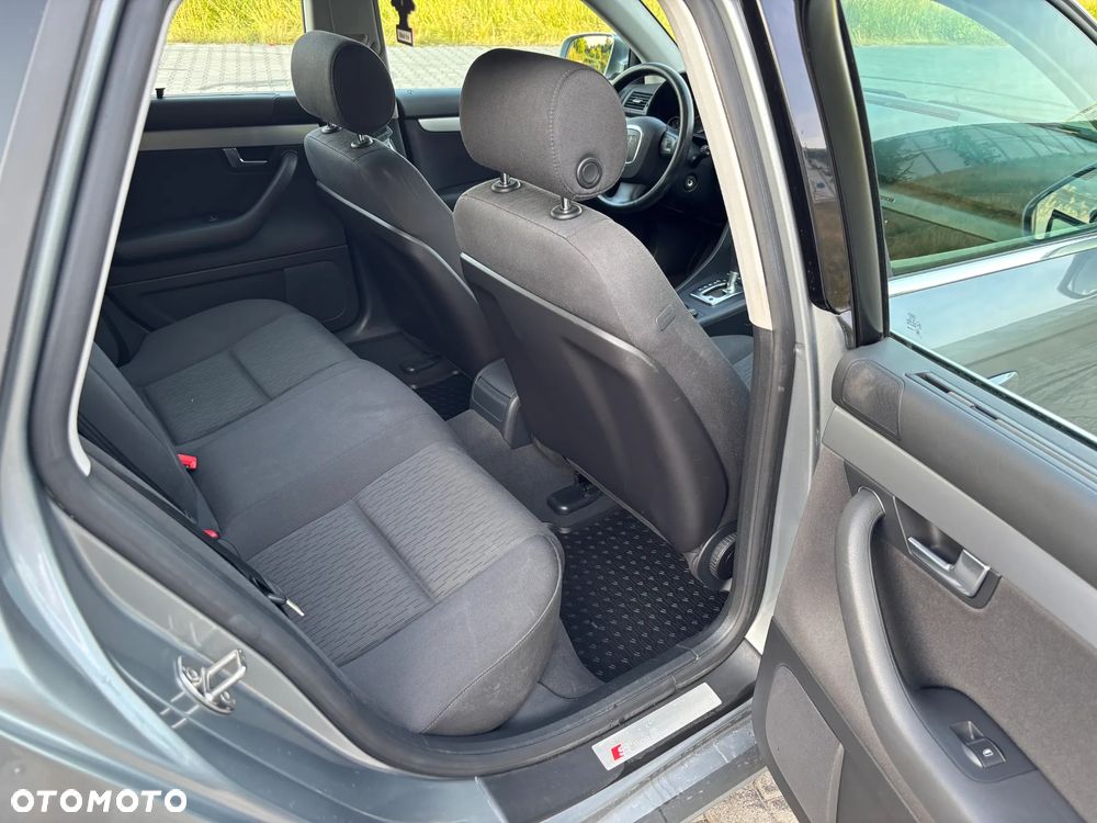 Audi A4 Avant 2.0 T FSI quattro tiptronic - 20