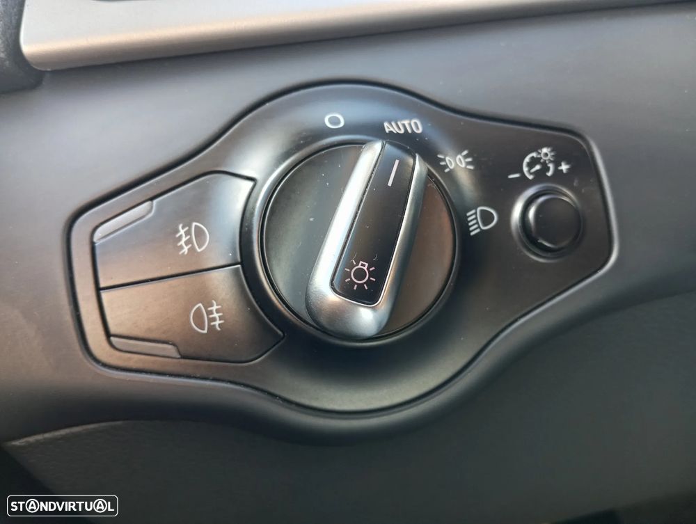 Audi A5 2.0 TDI Multitronic Business Line Sport - 10