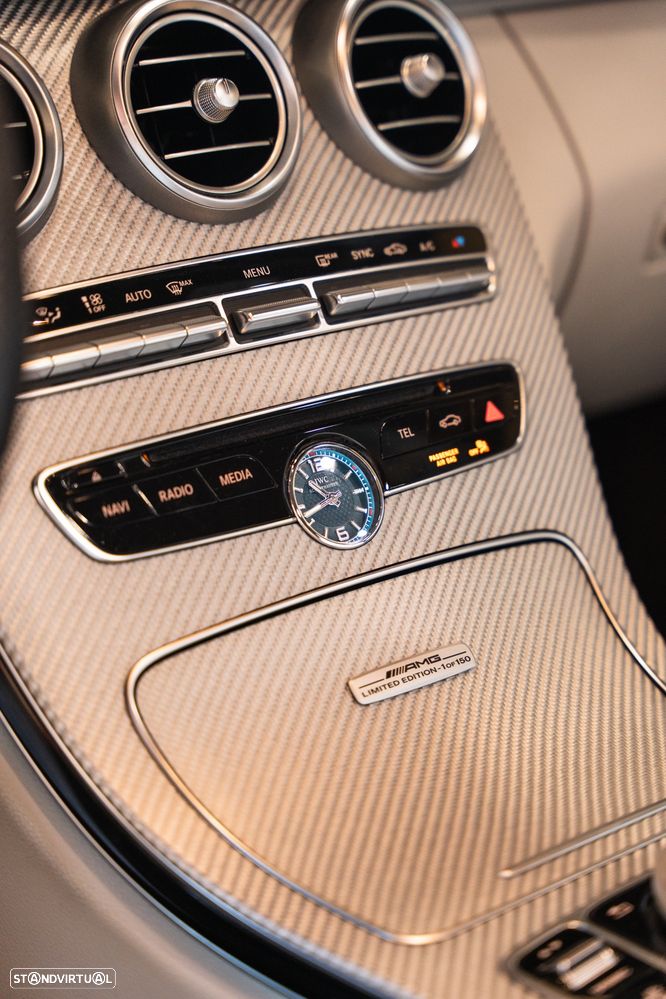 Mercedes-Benz C 63 AMG - 16