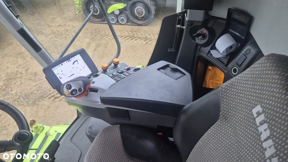 Claas Lexion 780TT z hederem - 10