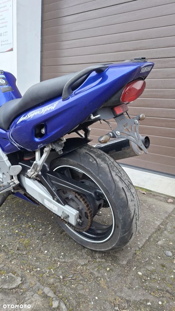 Yamaha Thunderace - 15