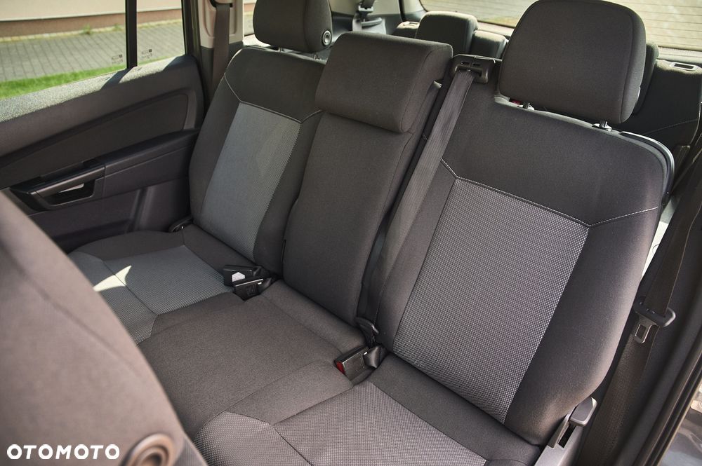 Opel Zafira 1.8 16V Comfort - 27