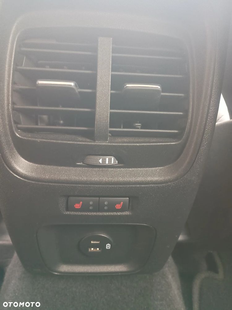 Ford Kuga 2.5 FHEV AWD Titanium eCVT - 10