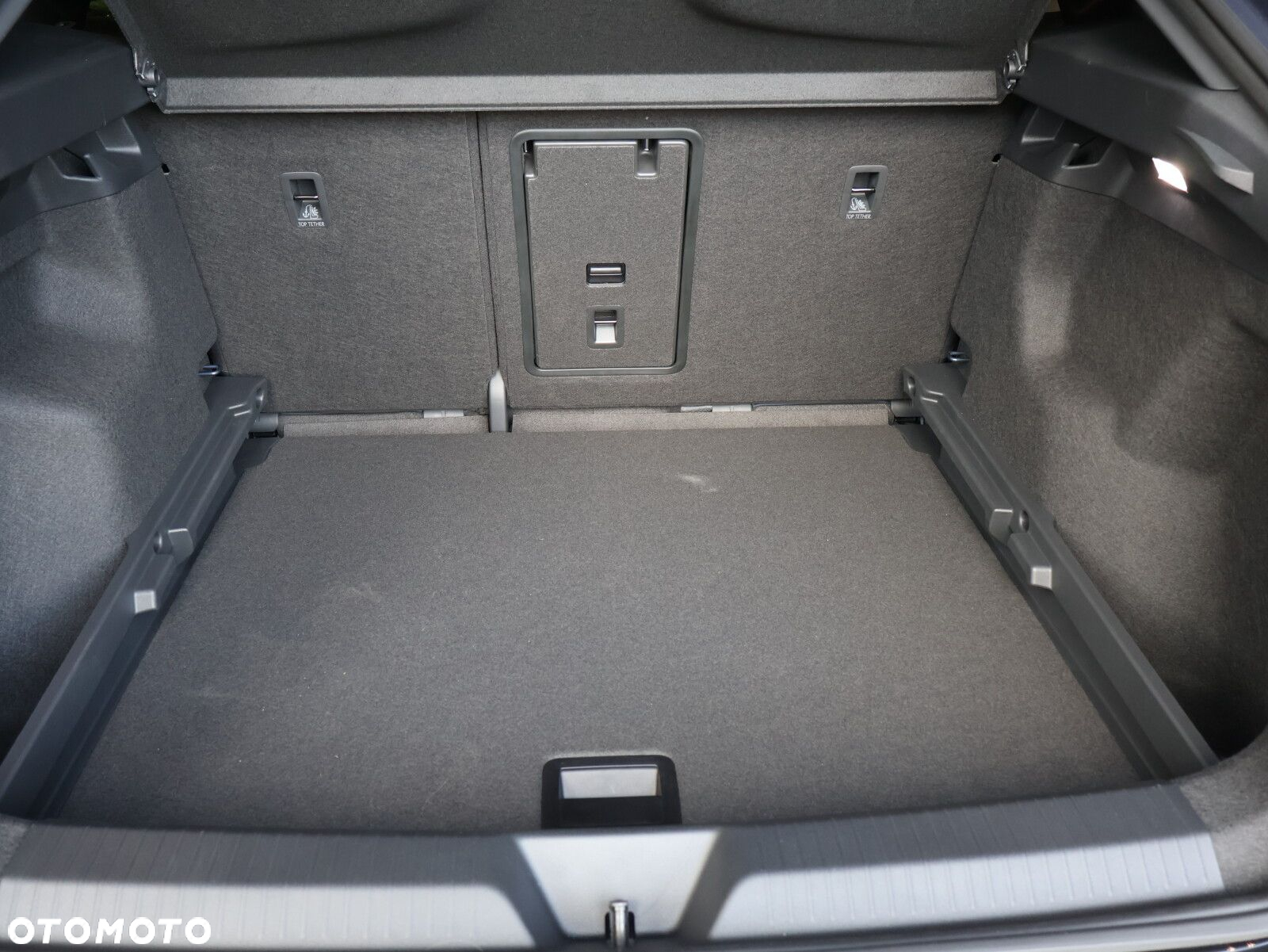 Cupra Tavascan 82kWh 4Drive VZ - 19