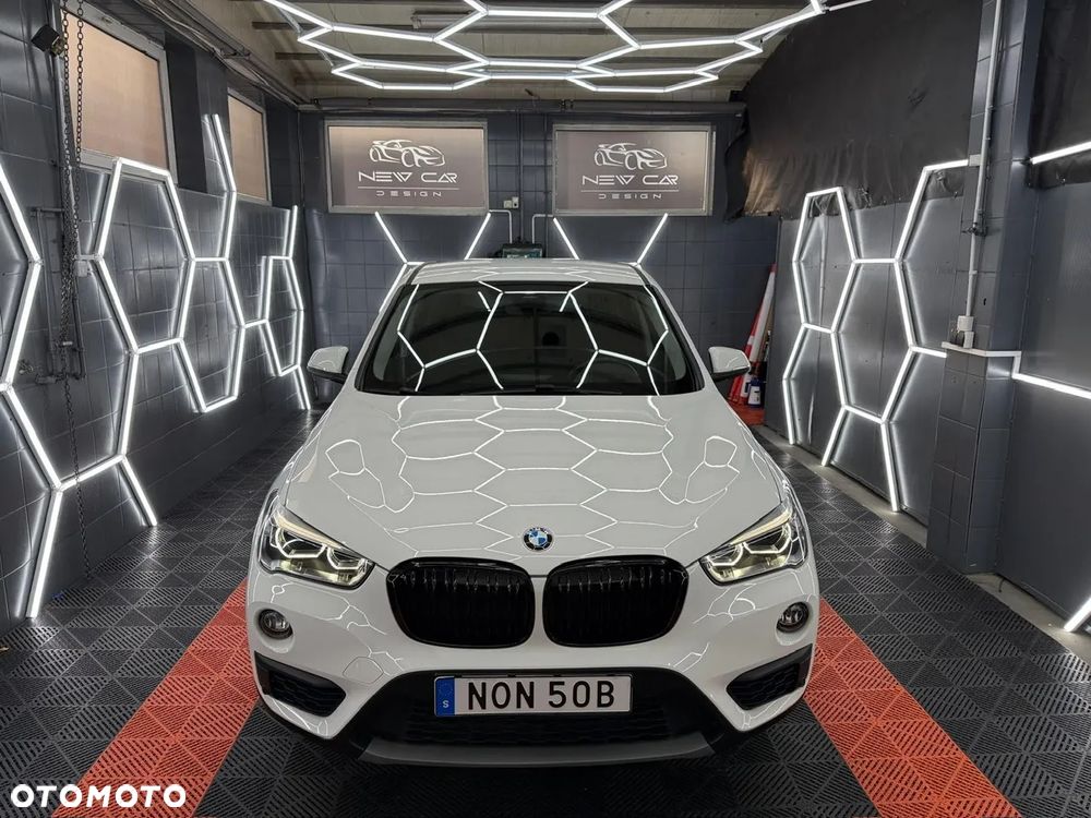 BMW X1 xDrive18d xLine sport - 12