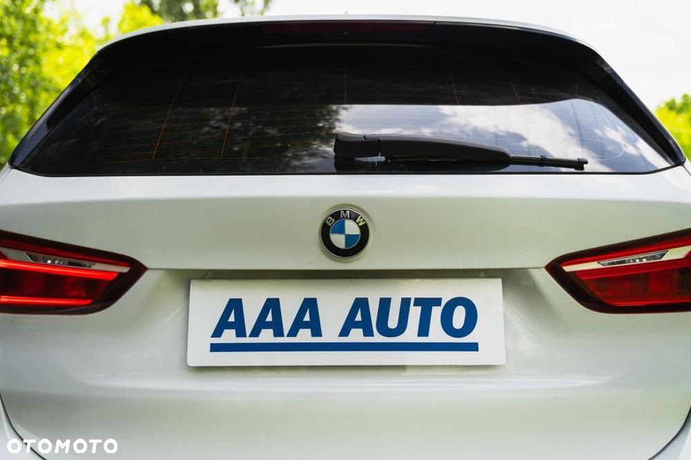 BMW X1 - 13