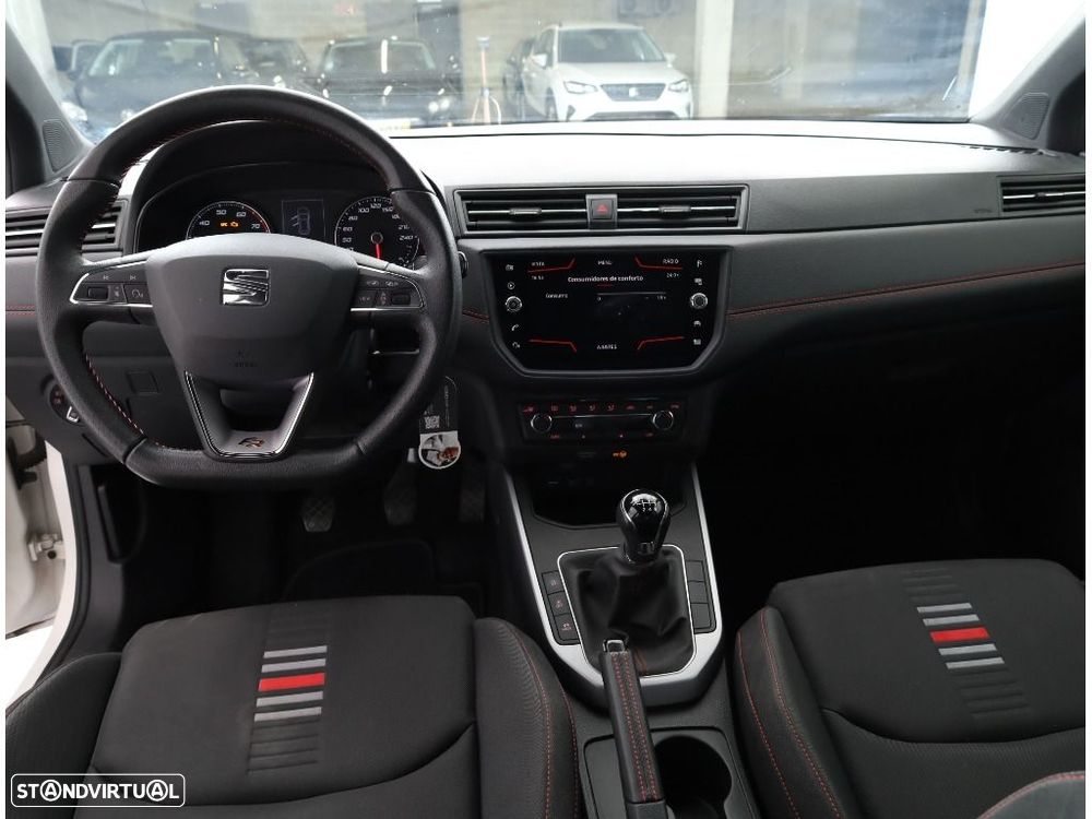 SEAT Arona 1.0 TSI FR - 24