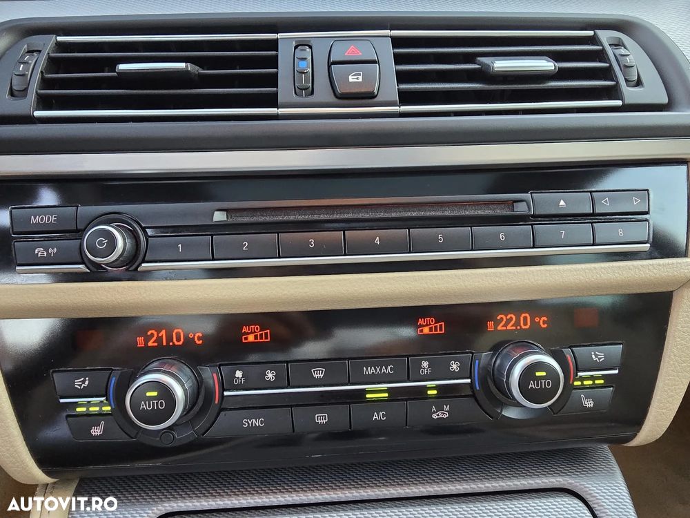 BMW Seria 5 520d Aut. M Sport Edition - 13