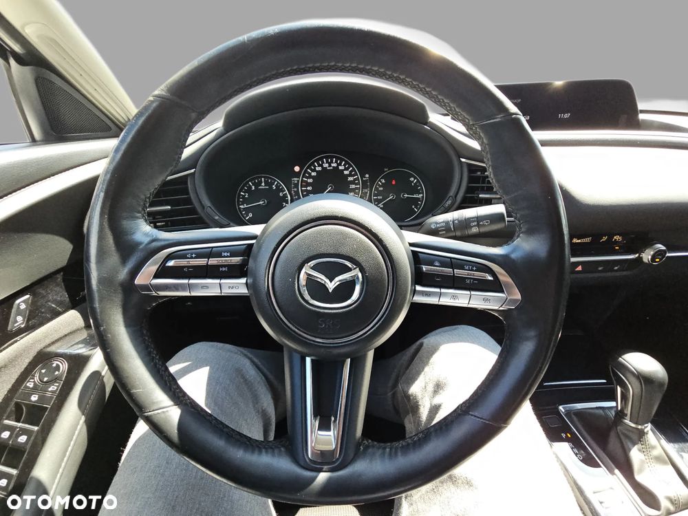 Mazda CX-30 2.0 mHEV Hikari 2WD - 16