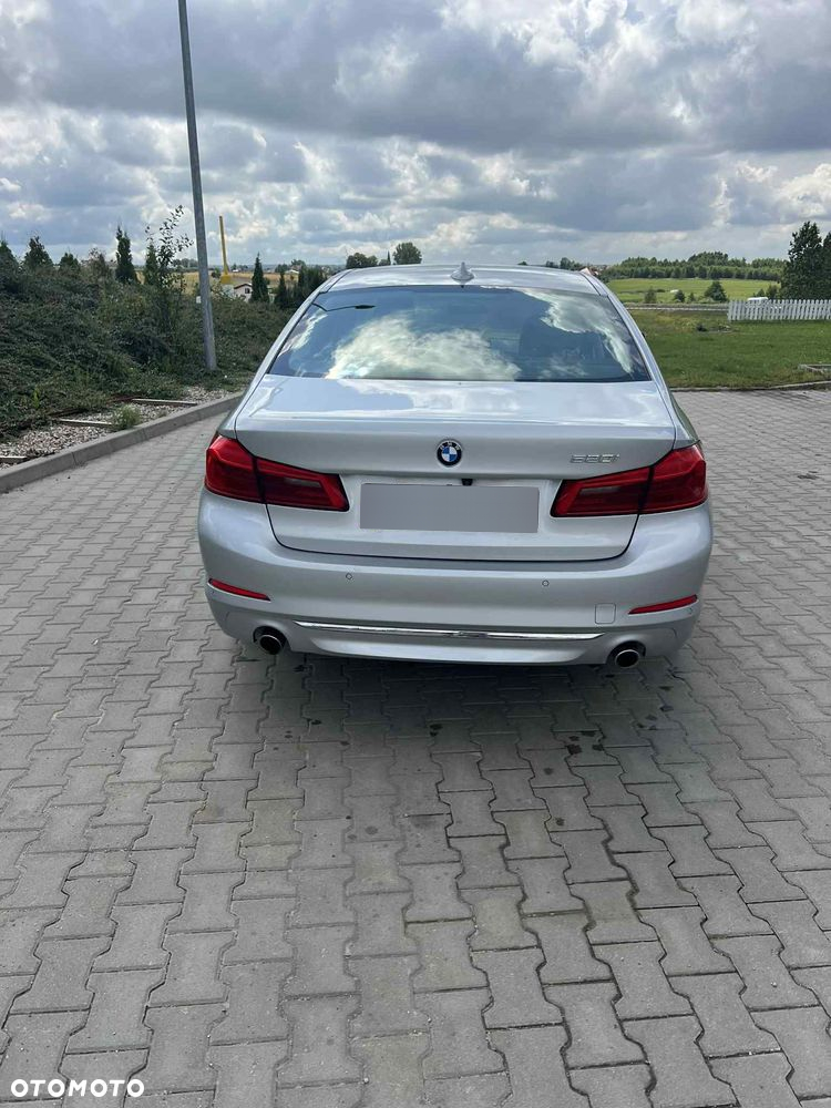 BMW Seria 5 520i GPF Luxury Line - 7
