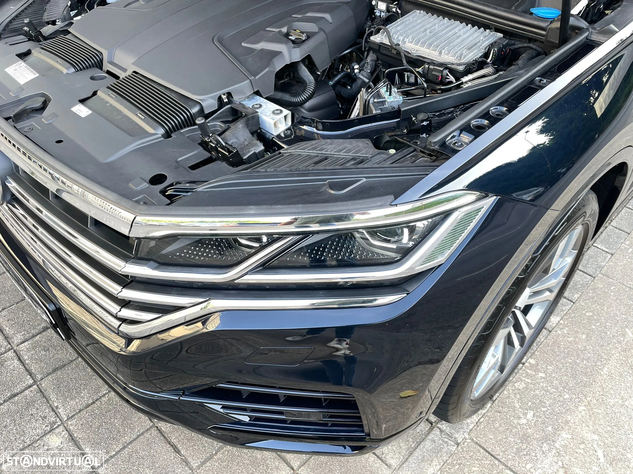 VW Touareg 3.0 TDI V6 Elegance Plus - 52