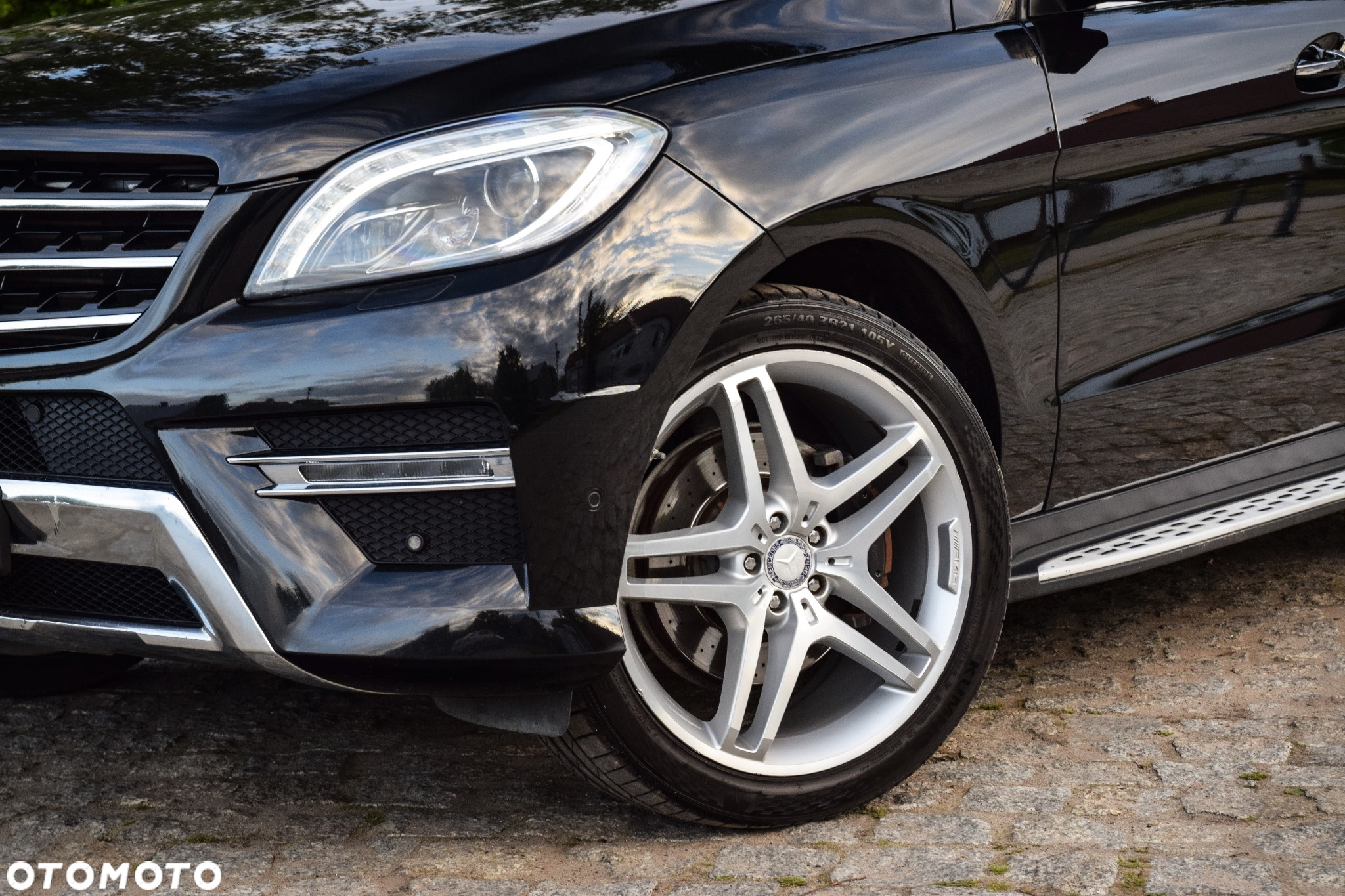 Mercedes-Benz ML 350 BlueTec 4-Matic - 5
