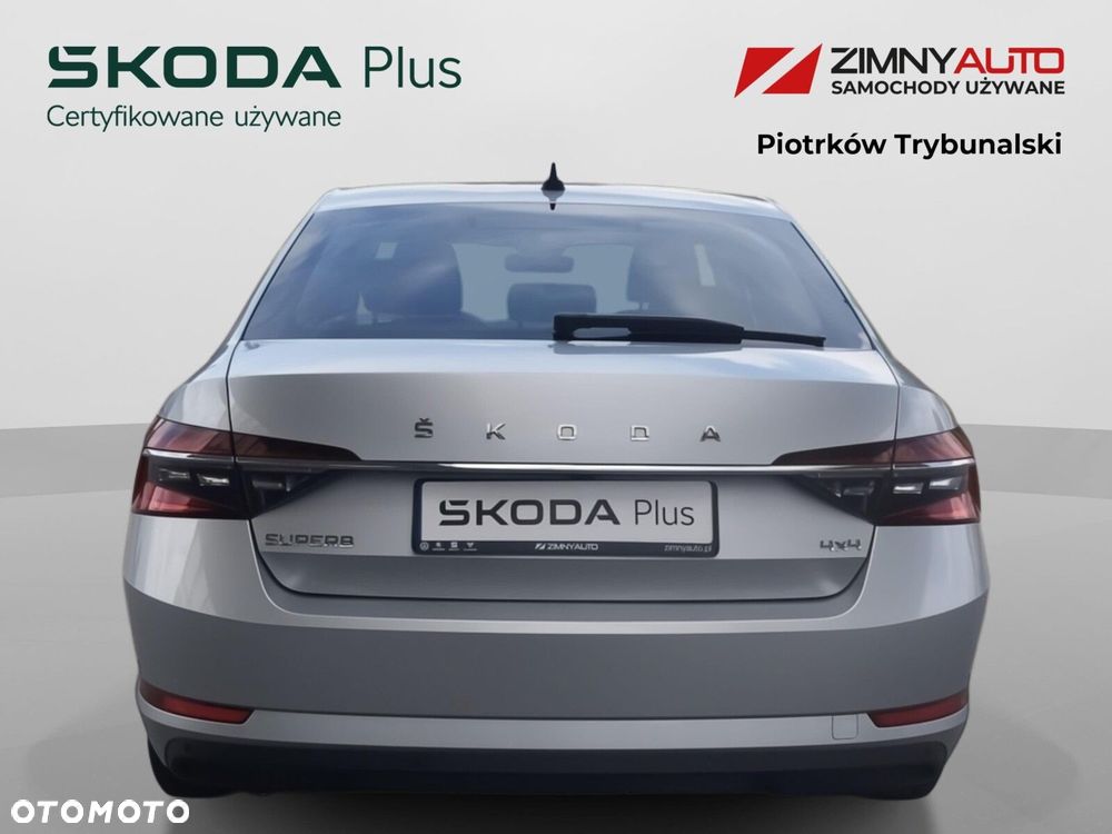 Skoda Superb 2.0 TDI SCR 4x4 Style DSG - 10