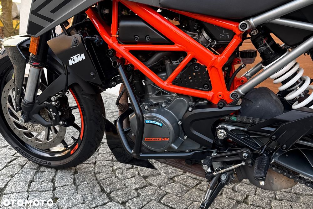 KTM Duke - 30