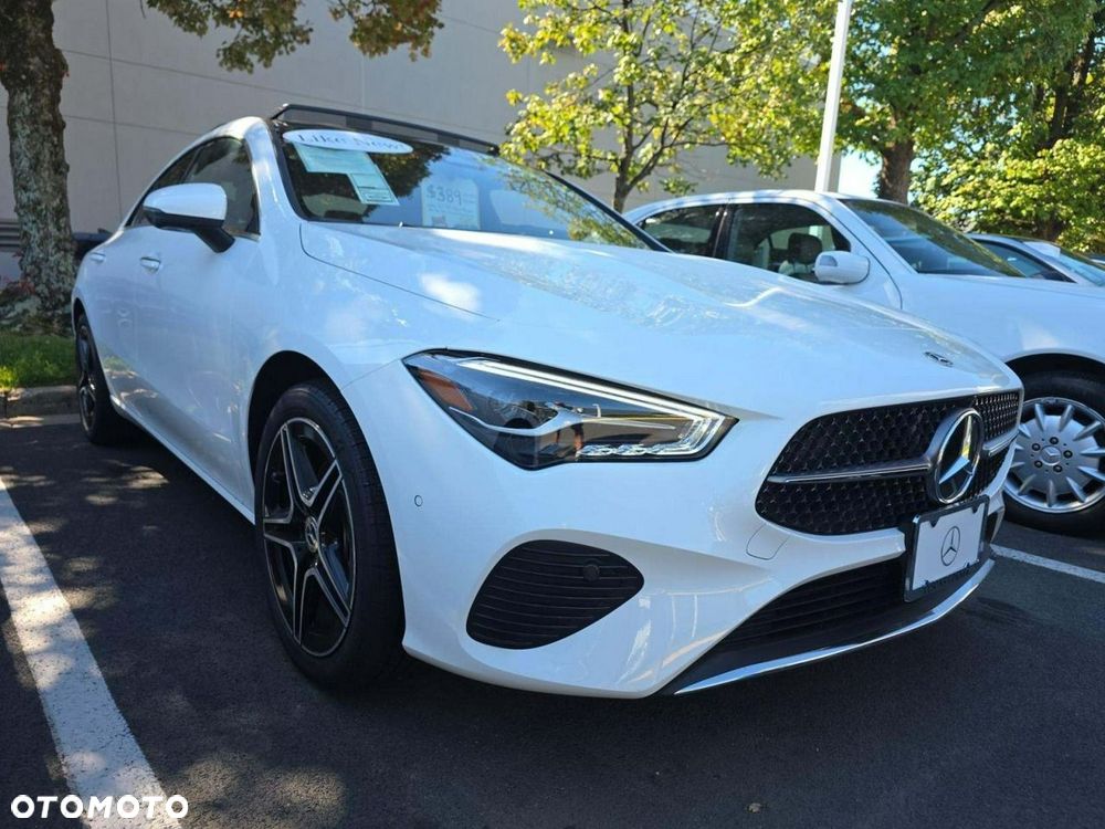 Mercedes-Benz CLA
