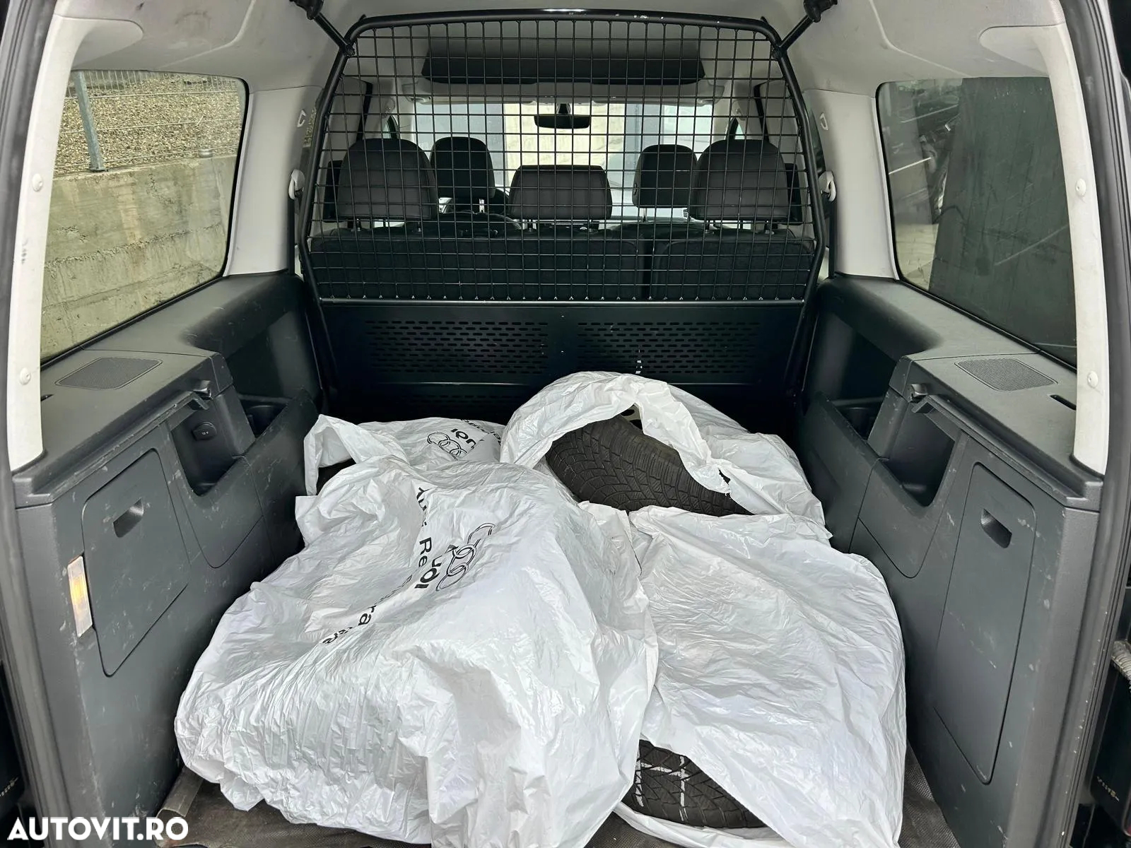 Volkswagen Caddy 2.0 TDI (7-Si.) DSG 4MOTION Maxi Highline - 7