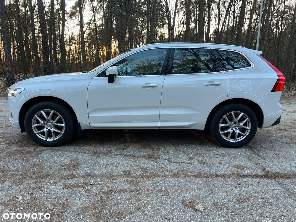 Volvo XC 60 B5 B AWD Geartronic Momentum Pro - 23