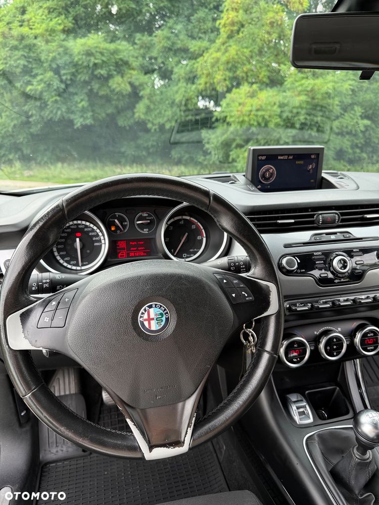 Alfa Romeo Giulietta 1.6 JTDM Distinctive - 18