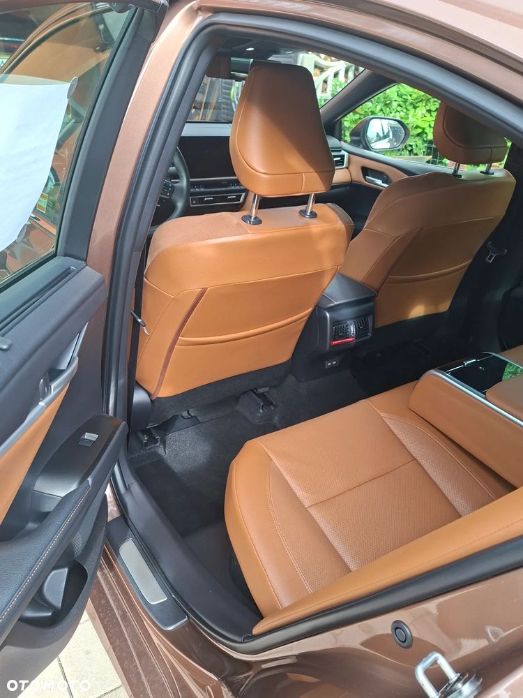 Toyota Camry 2.5 Hybrid Executive CVT - 9