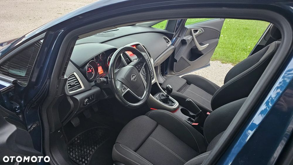 Opel Astra 1.7 CDTI EcoFLEX - 8