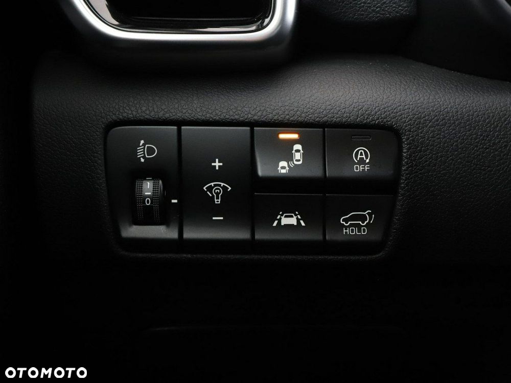 Kia Sportage 1.6 T-GDI AWD DCT PLATINUM - 36