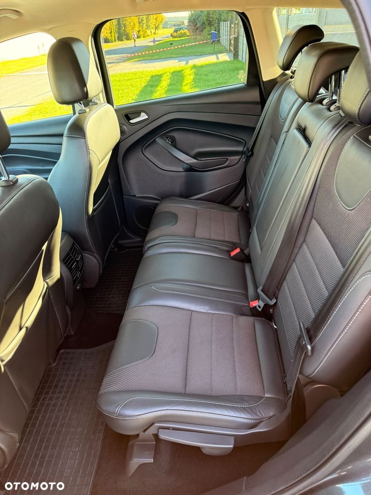 Ford Kuga 2.0 TDCi 4x4 Titanium - 13