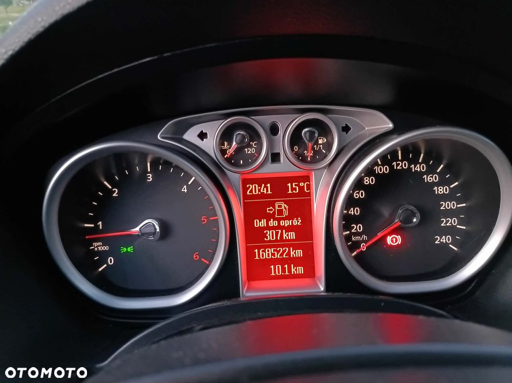 Ford Kuga 2.0 TDCi 4x4 Titanium - 13
