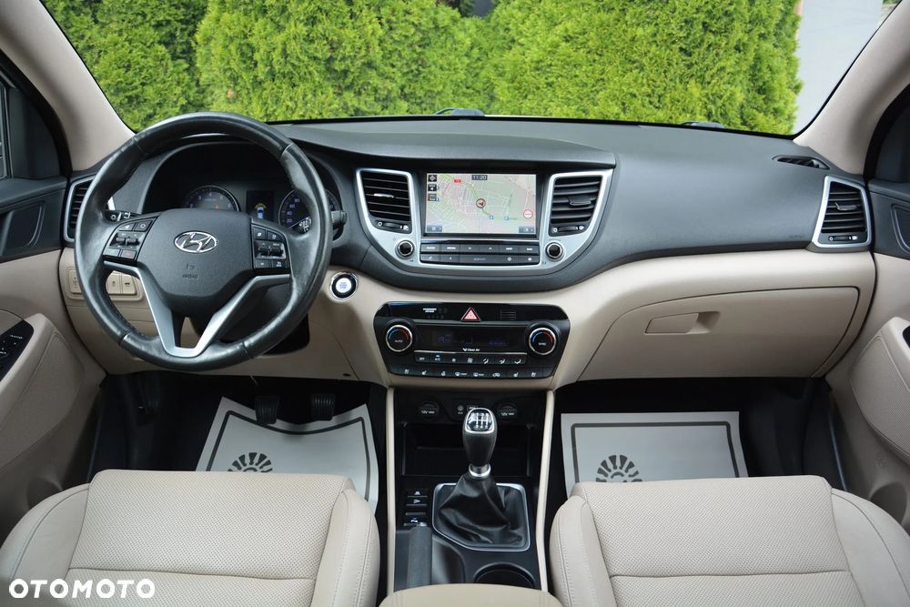 Hyundai Tucson 1.6 Turbo 2WD Style - 25